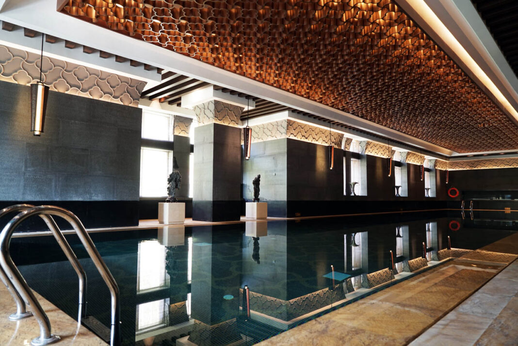 Secret Lives of Billionaire Heirs and Heiresses